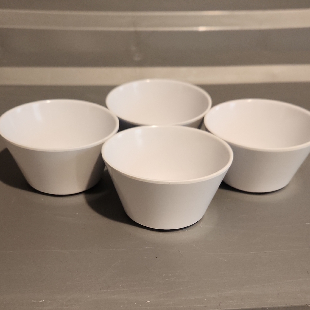 Set of 4 Small White Bowls